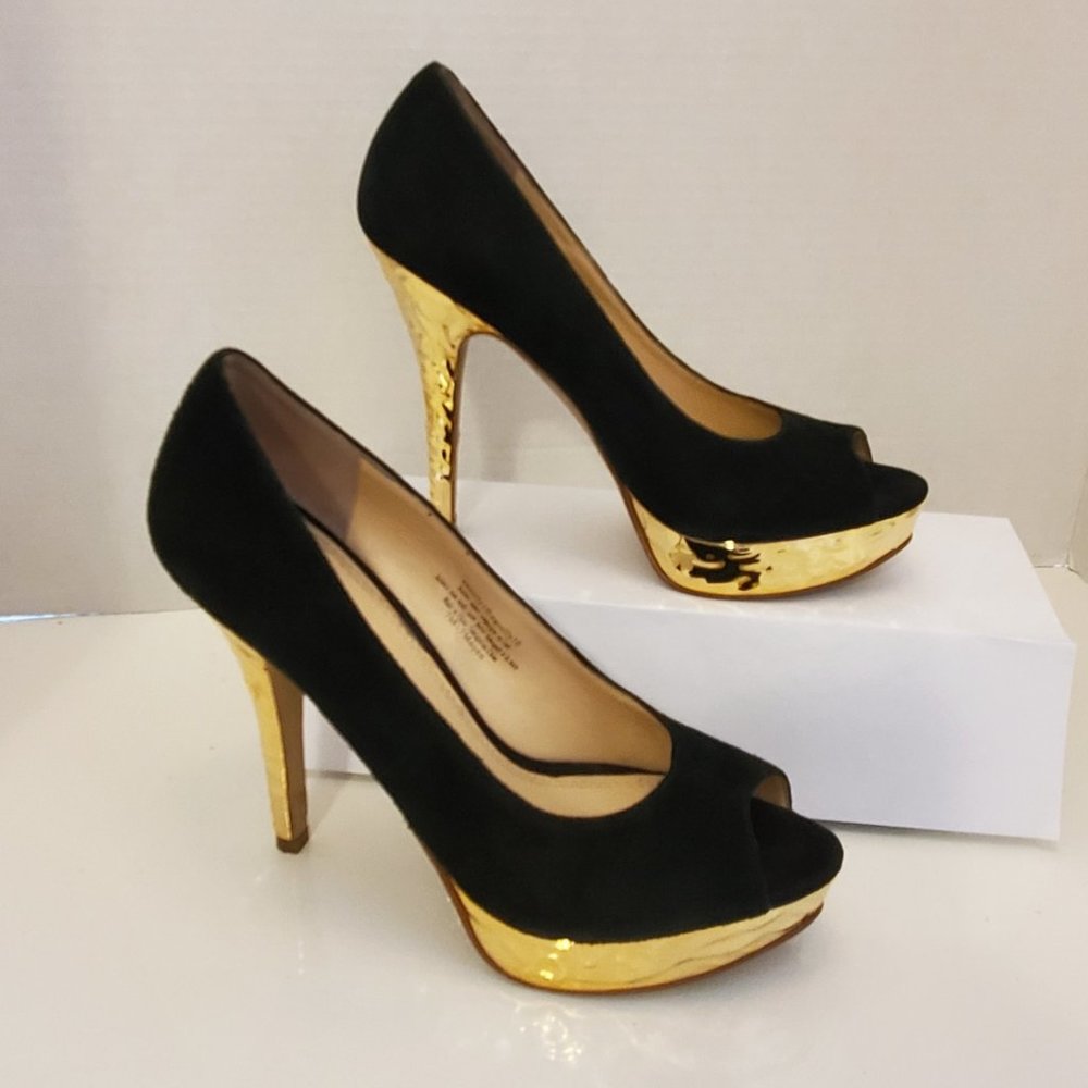 Enzo Angiolini Peeptoe Platform Heels